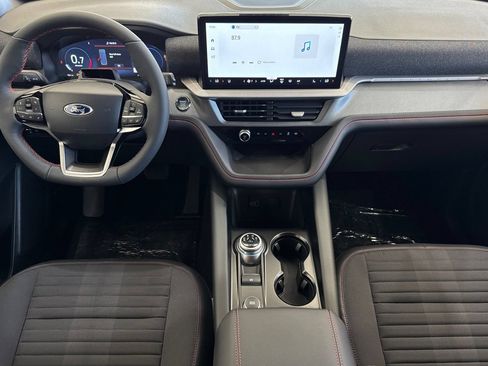 New 2026 Ford Explorer ST-Line w/ ST-Line Street Pack AWD/4WD image 15