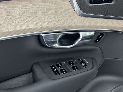 Certified 2025 Volvo XC90 B6 Core w/ Climate Package image 15