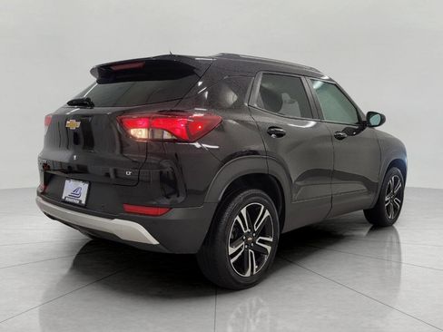 Used 2024 Chevrolet TrailBlazer LT w/ LT Cold Weather Package AWD/4WD image 18