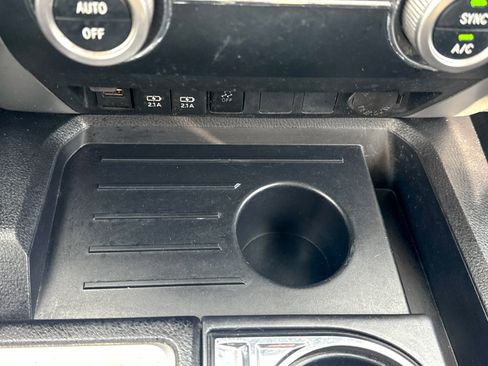 Used 2021 Toyota Tundra SR5 image 33