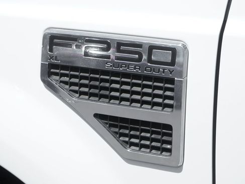 Used 2008 Ford F250 XL RWD image 39