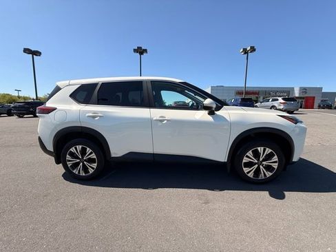 Certified 2023 Nissan Rogue SV AWD/4WD image 4