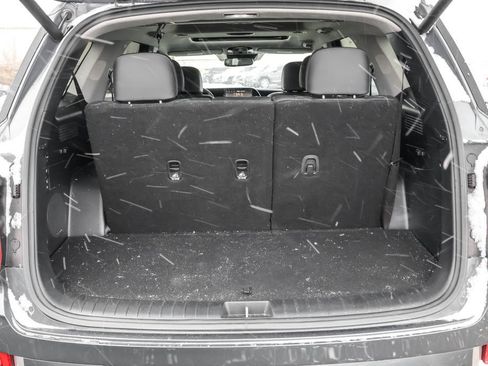 Used 2022 Hyundai Palisade Limited image 32