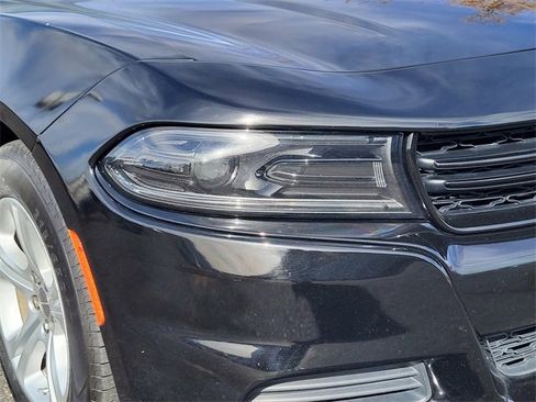 Certified 2023 Dodge Charger SXT image 5