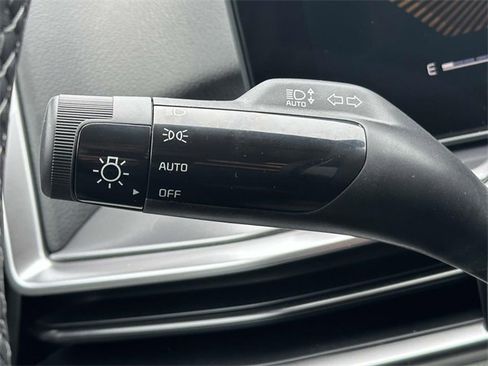 New 2025 Kia Sorento S image 14