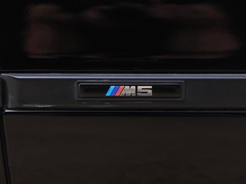 Used 2003 BMW M5 image 33