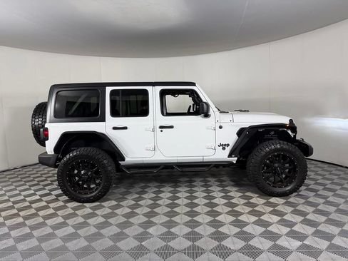 Used 2021 Jeep Wrangler Unlimited Sport AWD/4WD image 5
