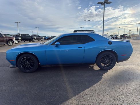Used 2019 Dodge Challenger GT w/ Plus Package image 8