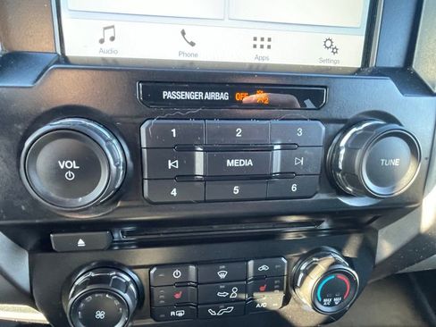 Used 2016 Ford F150 XLT w/ Equipment Group 302A Luxury image 14