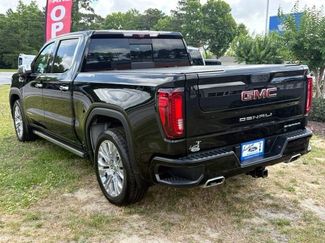 Used 2022 GMC Sierra 1500 Denali w/ Denali Reserve Package AWD/4WD video 3