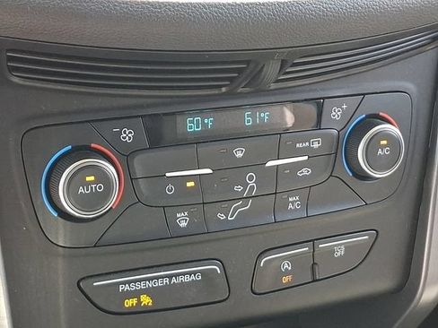 Used 2017 Ford Escape SE AWD/4WD image 14