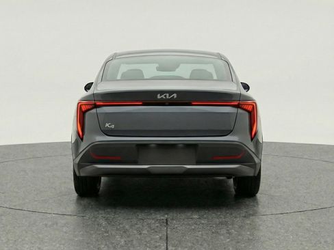 Used 2025 Kia K4 LXS image 7