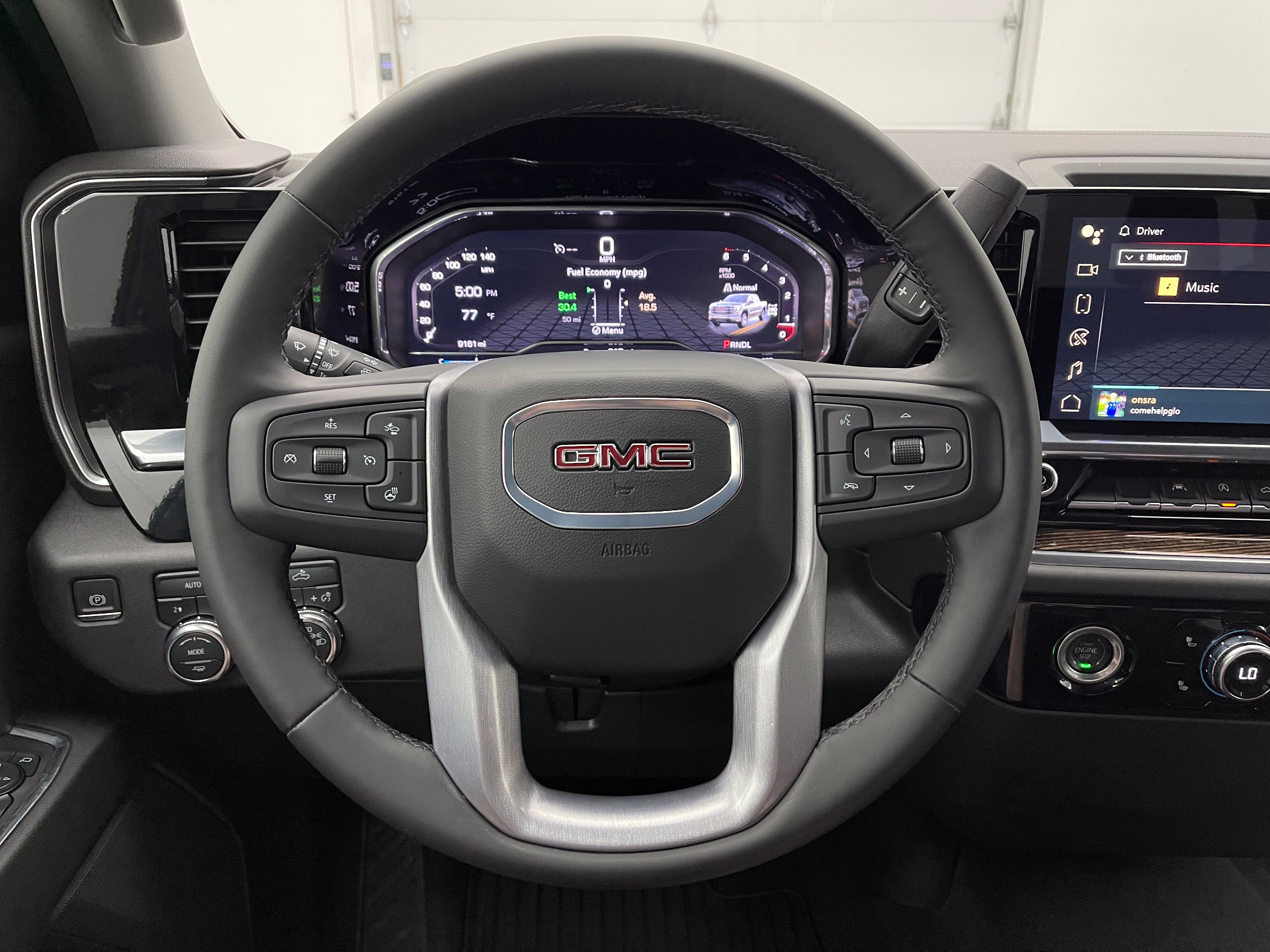 Used 2024 GMC Sierra 1500 SLE AWD/4WD image 18