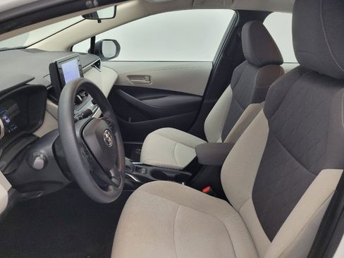 Used 2022 Toyota Corolla LE FWD image 17