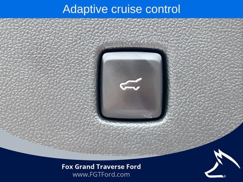 Certified 2024 Ford Escape ST-Line w/ Tech Pack #1 AWD/4WD image 32