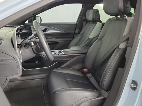 Certified 2024 Cadillac Lyriq Tech RWD image 16