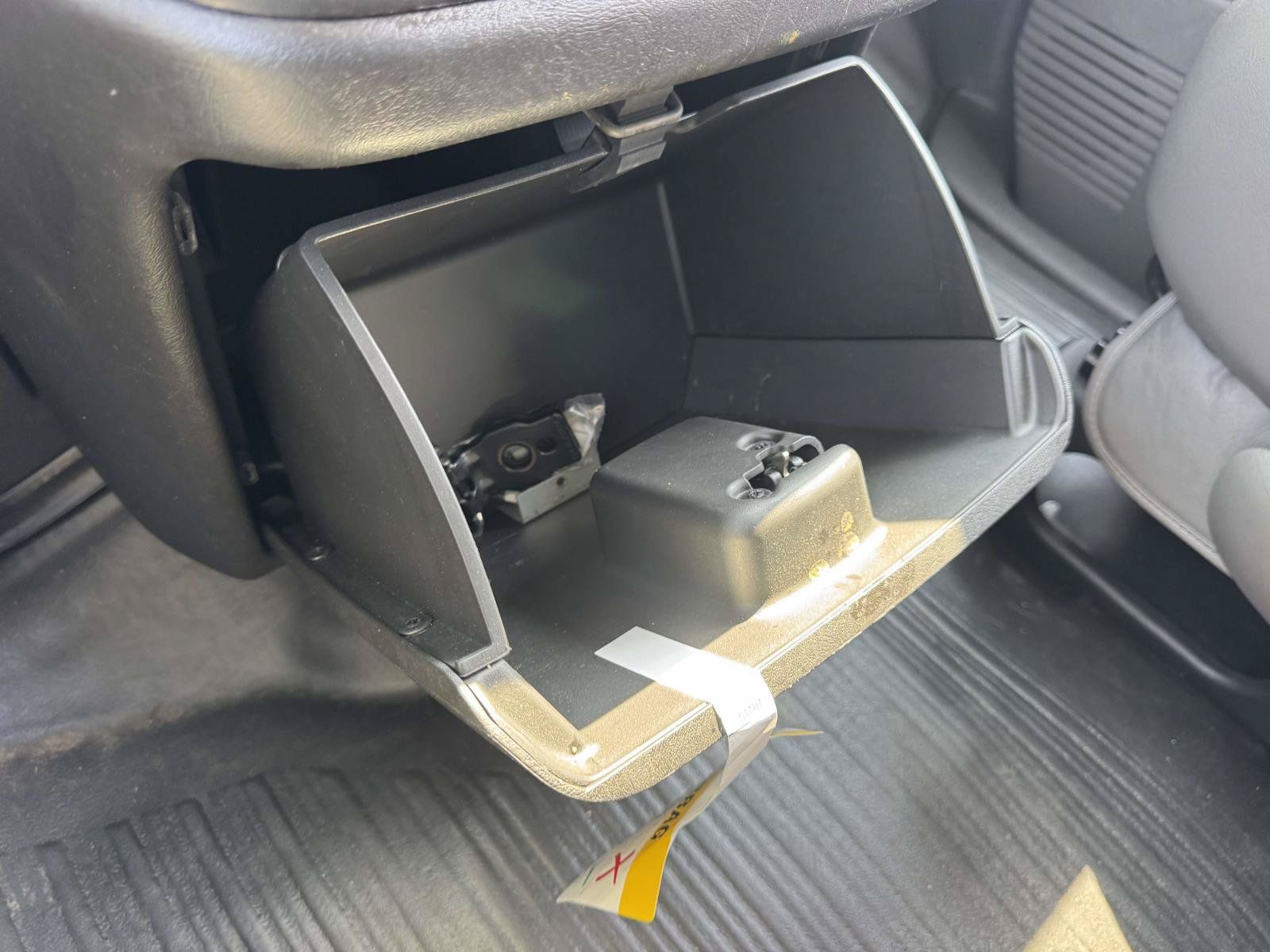 Used 2025 GMC Savana 2500 w/ Driver Convenience Package RWD image 29