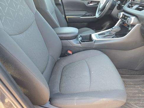 Used 2024 Toyota RAV4 XLE FWD image 19