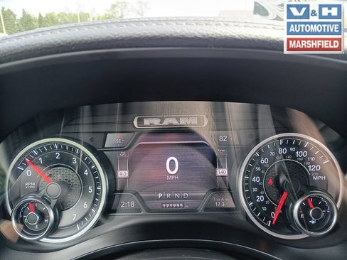 Used 2020 RAM 1500 Laramie w/ Sport Appearance Package AWD/4WD image 13
