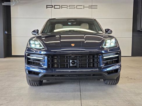 New 2026 Porsche Cayenne Coupe AWD/4WD image 26