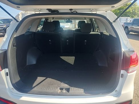 Used 2017 Kia Sorento AWD w/ LX Convenience Package image 17
