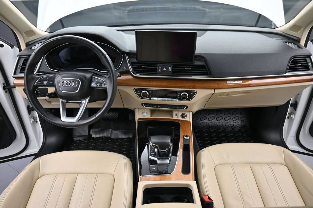 Used 2022 Audi Q5 2.0T Premium Plus AWD/4WD image 12