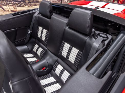 Used 2013 Ford Mustang Shelby GT500 image 21