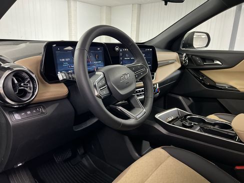 New 2026 Chevrolet Equinox ACTIV image 46