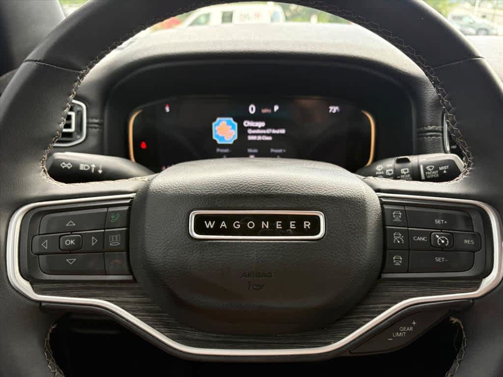 Used 2022 Jeep Wagoneer Series II AWD/4WD image 16