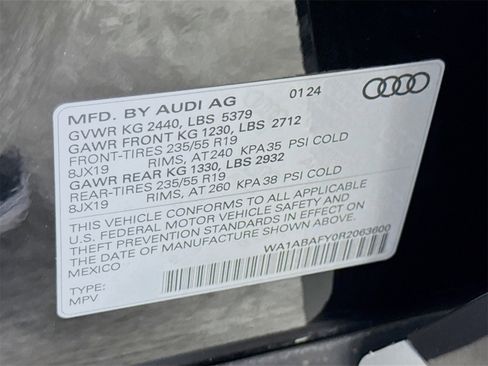 Certified 2024 Audi Q5 2.0T Premium w/ Convenience Package image 32