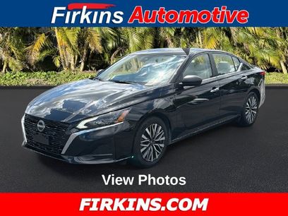 Used 2025 Nissan Altima 2.5 SV