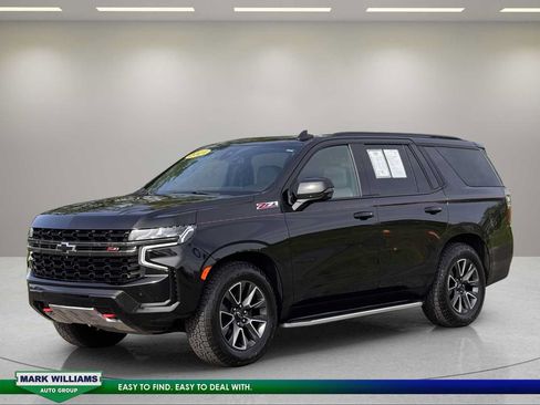 Used 2021 Chevrolet Tahoe Z71 w/ Z71 Off-Road Package AWD/4WD image 6
