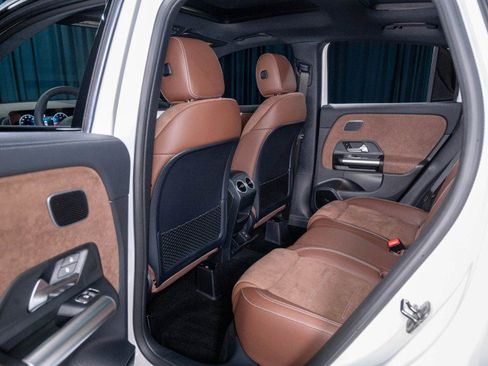 New 2025 Mercedes-Benz GLA 35 AMG 4MATIC image 29