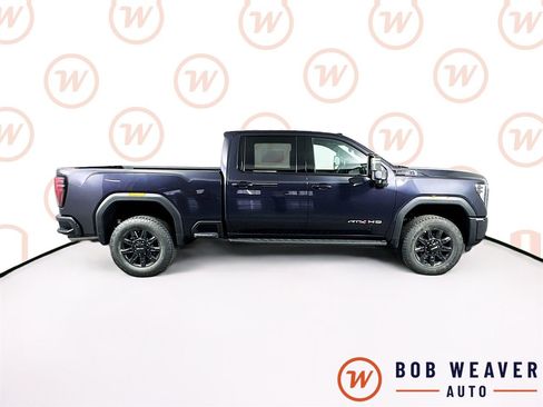 New 2026 GMC Sierra 2500 AT4 w/ AT4 Premium Plus Package AWD/4WD image 9
