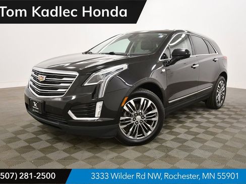 Used 2017 Cadillac XT5 Premium Luxury AWD/4WD image 1