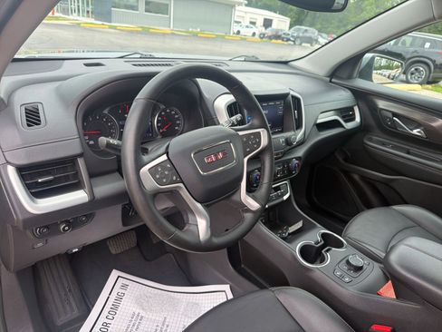 Used 2024 GMC Terrain SLT AWD/4WD image 21