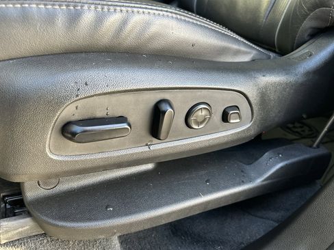 Used 2021 Buick Enclave Avenir image 19