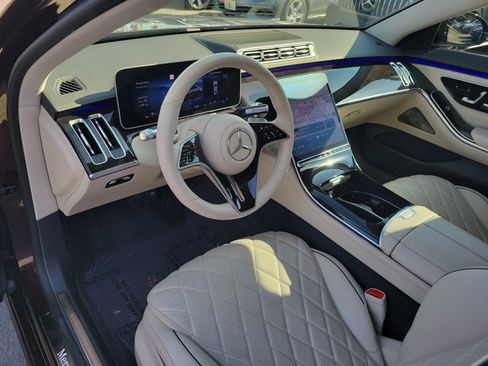 Certified 2022 Mercedes-Benz S 580 4MATIC Sedan image 25