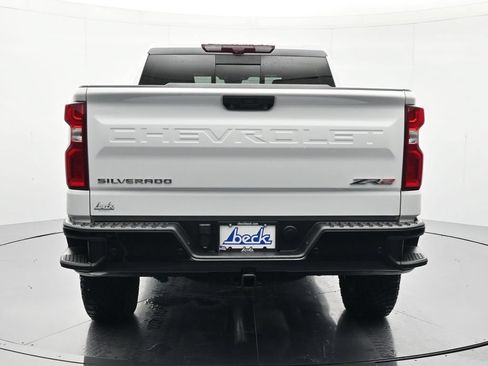 Used 2024 Chevrolet Silverado 1500 ZR2 w/ Technology Package AWD/4WD image 6
