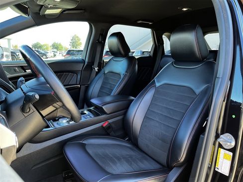 Used 2024 Ford Edge ST-Line image 22