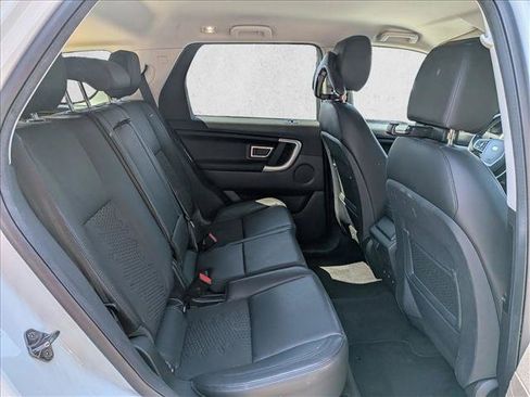 Used 2019 Land Rover Discovery Sport SE AWD/4WD image 19