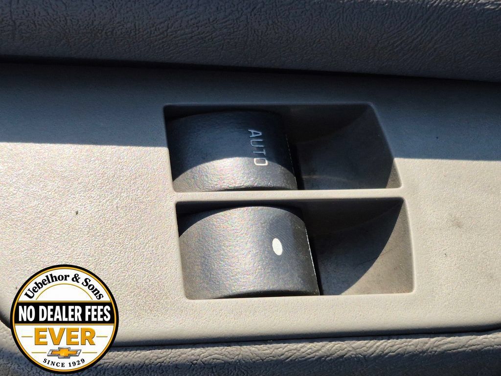 Used 2015 Chevrolet Express 3500 Extended RWD image 15