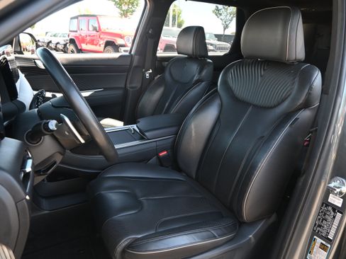 Used 2023 Hyundai Palisade Calligraphy FWD image 15