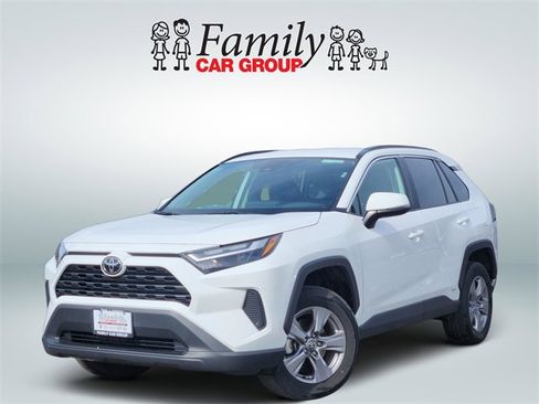 Certified 2025 Toyota RAV4 XLE image 1