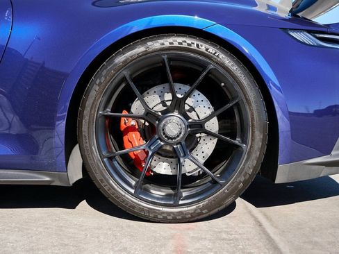 Used 2022 Porsche 911 GT3 image 18