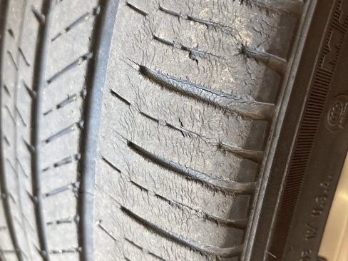 Used 2018 Chevrolet Camaro LT w/ RS Package image 7