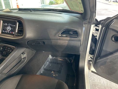 Used 2022 Dodge Challenger GT image 24