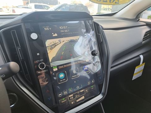 Certified 2025 Subaru Crosstrek 2.5i Limited w/ Crosstrek Mirror Package image 15