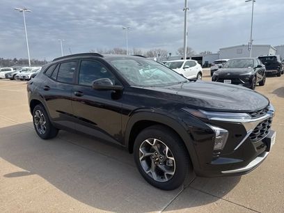 New 2026 Chevrolet Trax LT w/ Driver Confidence Package
