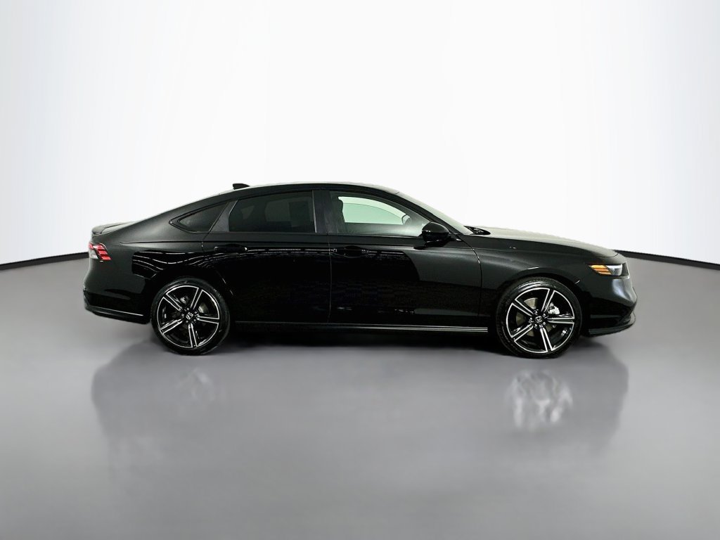 Used 2026 Honda Accord Sport image 9